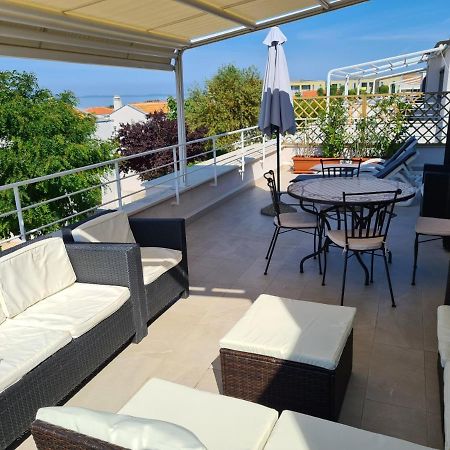 Apartmani Astrado Petrčane Petrcane Exterior foto