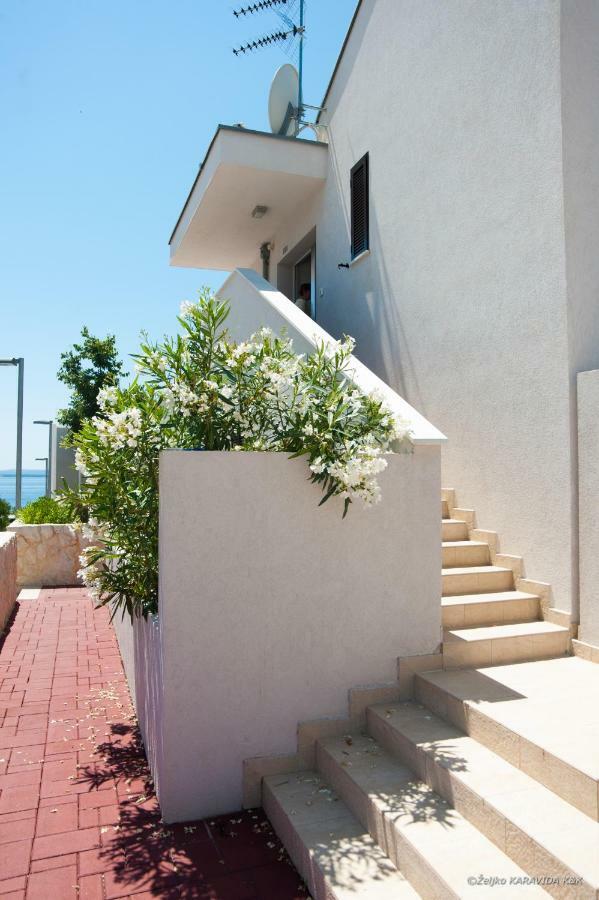 Apartmani Astrado Petrčane Petrcane Exterior foto