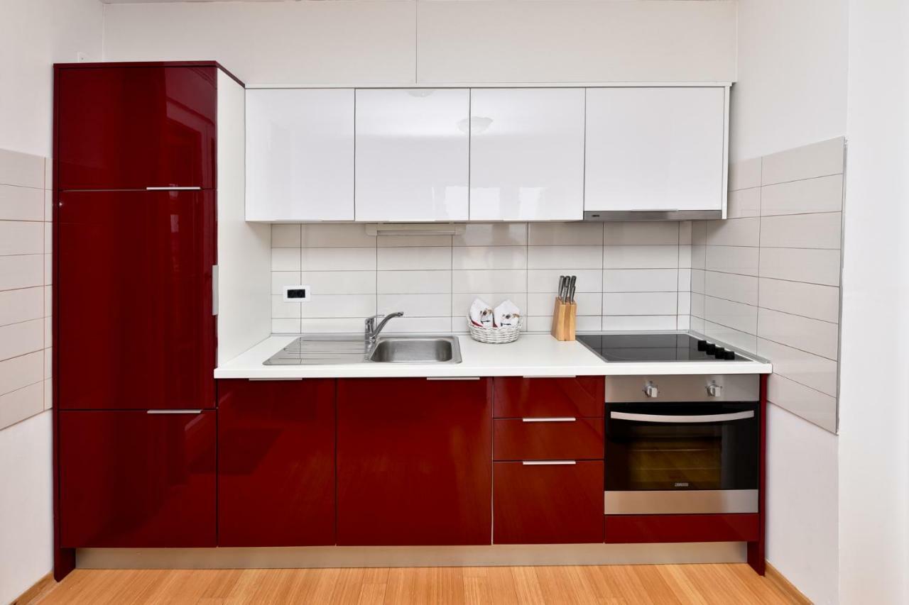 Apartmani Astrado Petrčane Petrcane Exterior foto