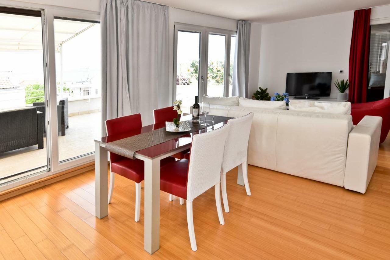 Apartmani Astrado Petrčane Petrcane Exterior foto